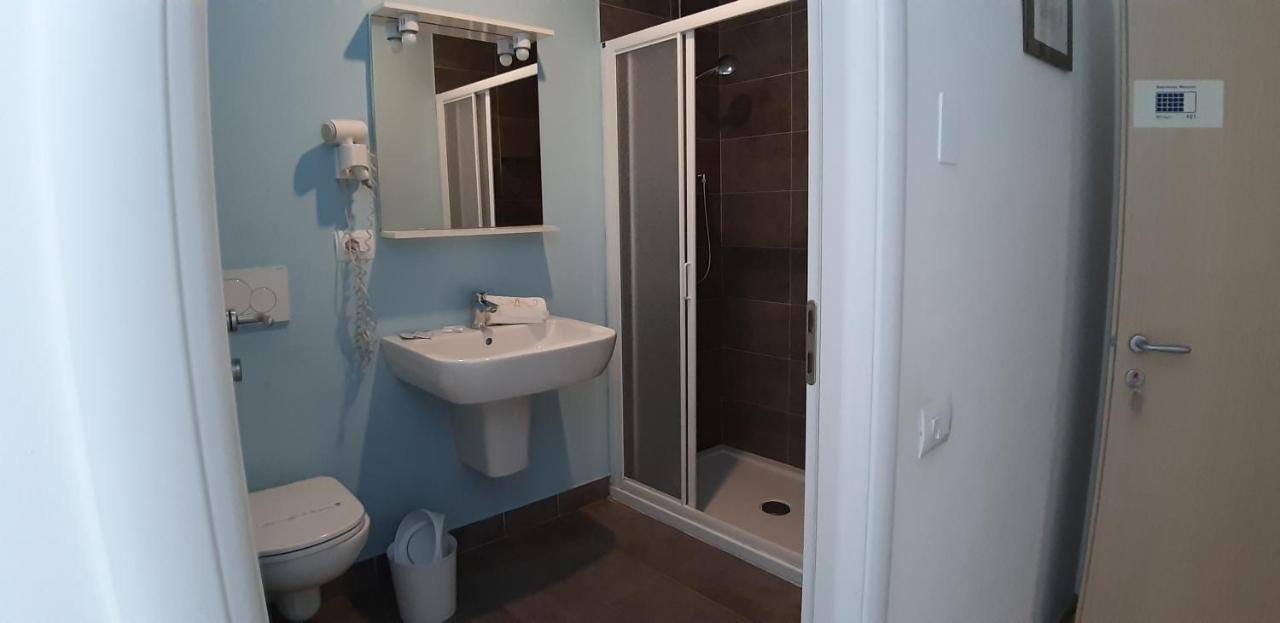 Manzoni Residence Como Zewnętrze zdjęcie